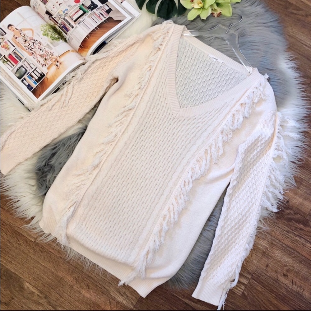 Tularosa Fringe Oversized Fringe Sweater Small